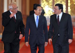 Václav Klaus, Jose Manuel Barroso i Lee Myung Bak, foto: Reuters