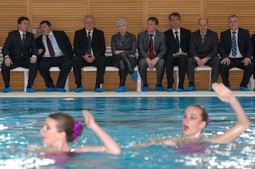 Jadranka Kosor i svita u Vinkovcima na otvaranju bazena 2010.