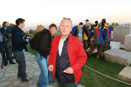 BORUT ŠEPAROVIĆ, redatelj i osnivač Montažstroja, na Medvedgradu s novom generacijom izvođača
